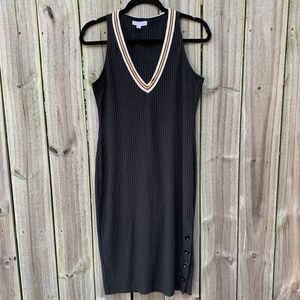 Socialite rib knit sleeveless dress - size medium
